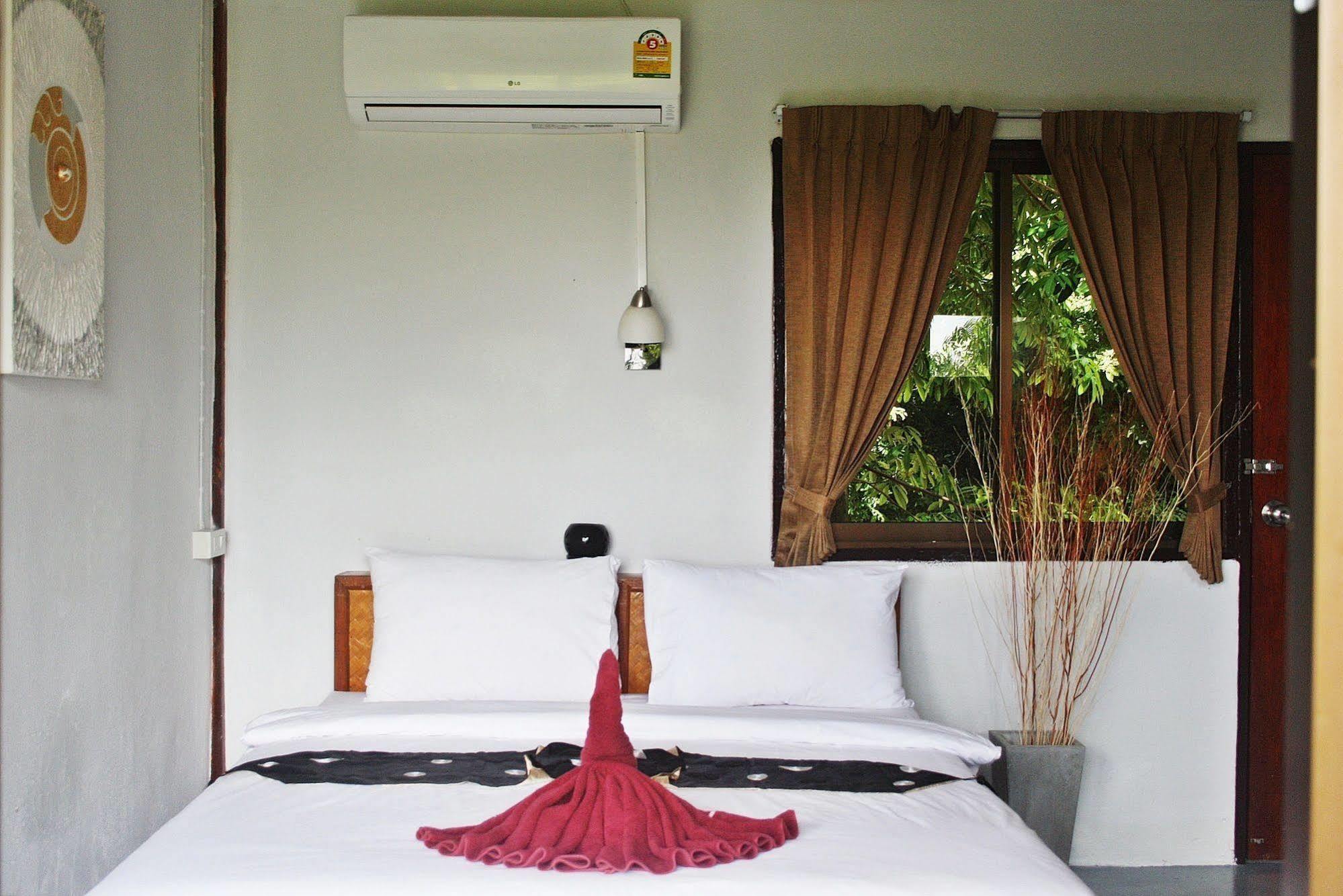 Lanta Halabala Resort Ko Lanta Eksteriør bilde